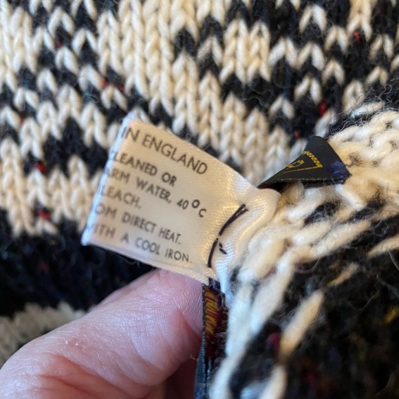 Joseph Abboud Chunky Knit Fair Isle Crewneck Sweater Black Cream Size S Wool - Picture 2 of 12